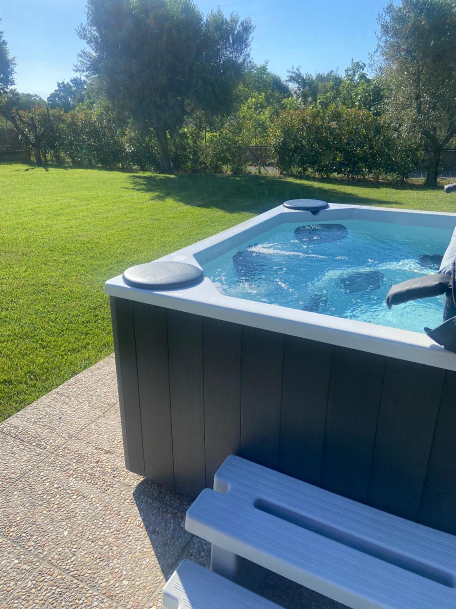 Favoloso Appartamento In Villa Monterosi エクステリア 写真