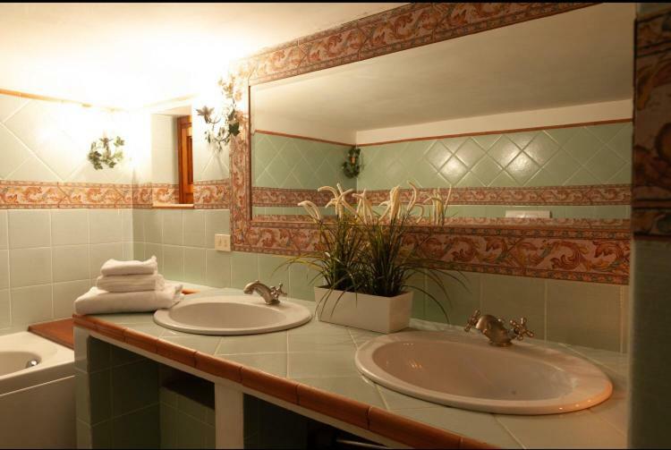 Favoloso Appartamento In Villa Monterosi エクステリア 写真
